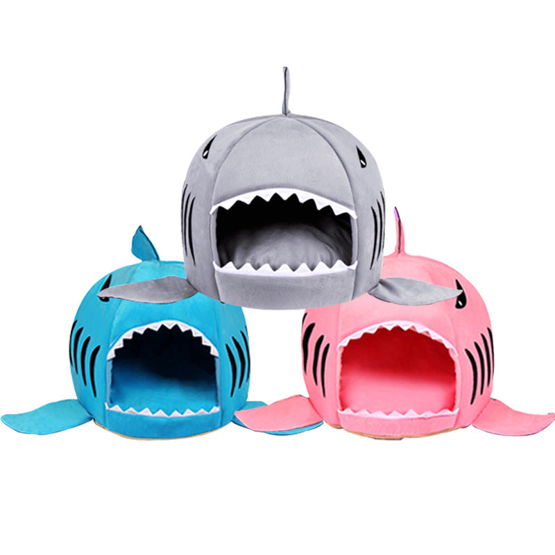 Cueva Tiburón para Mascotas – Cama Divertida y Acogedora para Gatos y Perros